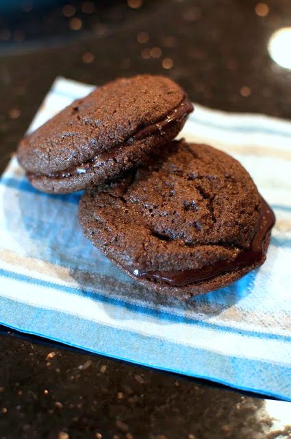 chocolate dream cookie fudge sandwhiches
