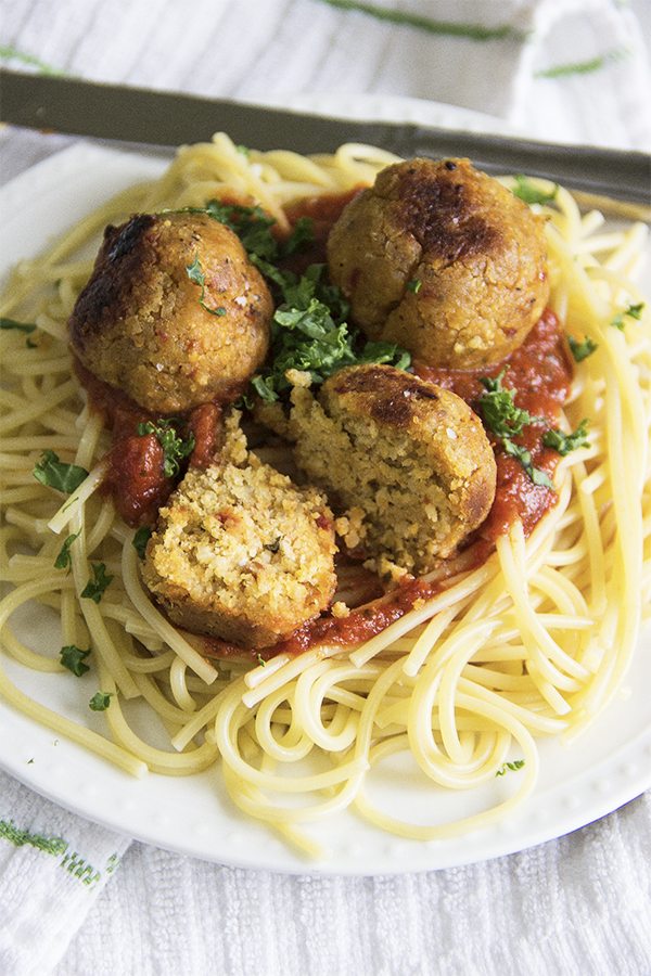 Vegetarian Meatballs Healthy Basil + Sun-Dried Tomato Meatballs